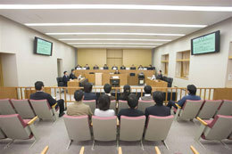 写真：裁判員裁判用法廷